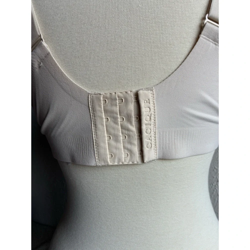 Cacique 38D Lightly Lined Full Coverage Underwire Bra Beige Nude 1142245